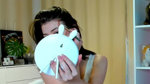 Snapshot of callmetori chatting on 12-09-24, 08:44 Frida online show from 12-09-24, 08:44