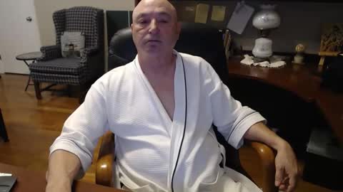 Snapshot of calthegoose chatting on 03-18-26, 03:15 Calthegoose online show from 03-18-26, 03:15