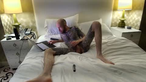 Calvin online show from 01-12-26, 11:26