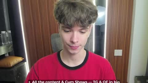 Hey I am Calvin  online show from 04-14-26, 05:08