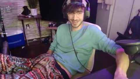 Snapshot of calvin_tanner chatting on 11-23-25, 07:24 calvin_tanner online show from 11-23-25, 07:24