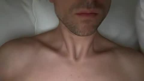 Snapshot of calvinzz chatting on 06-26-26, 11:25 calvinzz online show from 06-26-26, 11:25