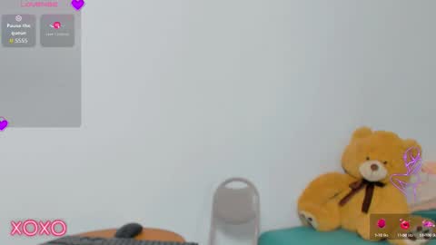 Snapshot of calypsosquirt chatting on 09-24-25, 07:33 Xocaly online show from 09-24-25, 07:33