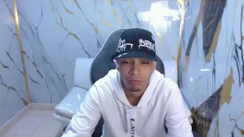 cam_xman online show from 02-18-26, 12:56