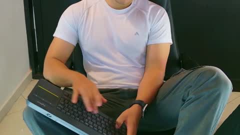 camara110 online show from 01-28-25, 12:26