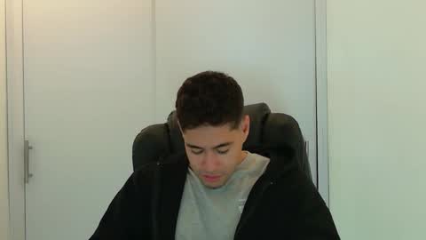 camara110 online show from 11-10-25, 01:15