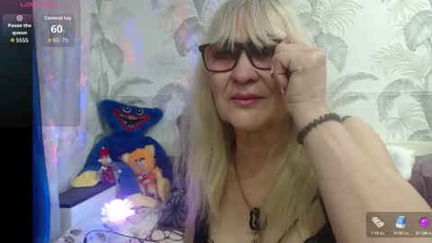 CamDiva1 online show from 02-05-26, 02:33
