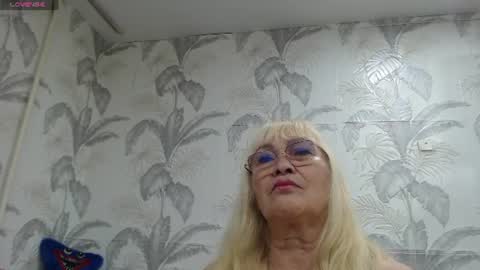 Snapshot of camdiva1 chatting on 07-01-26, 07:57 CamDiva1 online show from 07-01-26, 07:57