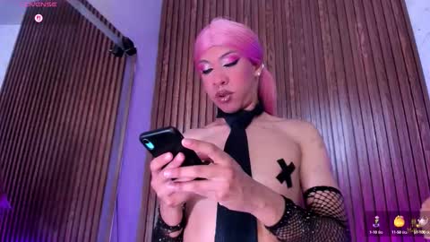 Snapshot of cameron_blake_ chatting on 09-10-25, 03:17 CAMERON online show from 09-10-25, 03:17