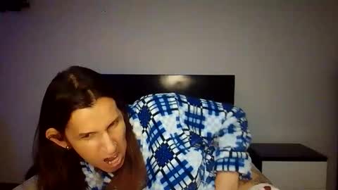 Mara Catalina Romero Ordez online show from 10-06-25, 03:15