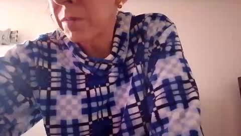 Mara Catalina Romero Ordez online show from 10-14-25, 05:36