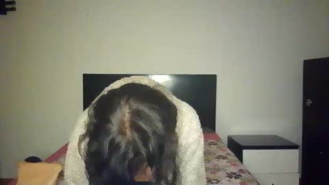 Mara Catalina Romero Ordez online show from 10-24-25, 07:27