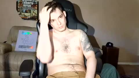 Snapshot of camerondt chatting on 06-13-26, 01:31 camerondt online show from 06-13-26, 01:31