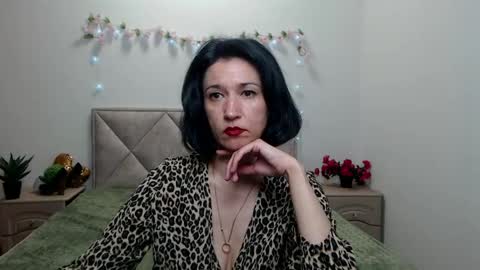 Cameronenns online show from 05-18-26, 01:17