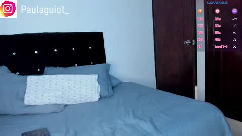   online show from 03-08-25, 03:24