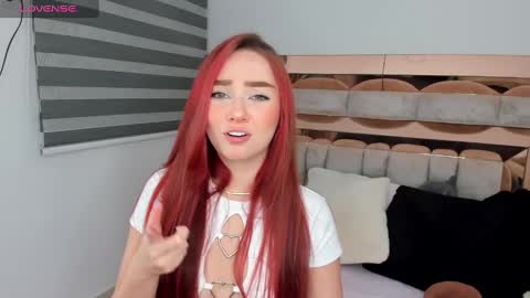 Snapshot of cami_lovers1 chatting on 02-03-25, 12:04 camii online show from 02-03-25, 12:04