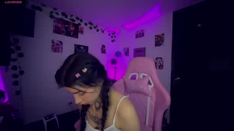 CAMI  online show from 06-19-26, 09:24