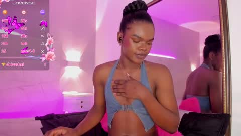 camiestrada online show from 02-10-25, 04:14