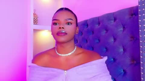 camiestrada online show from 12-17-25, 02:17