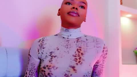 camiestrada online show from 02-12-26, 09:10