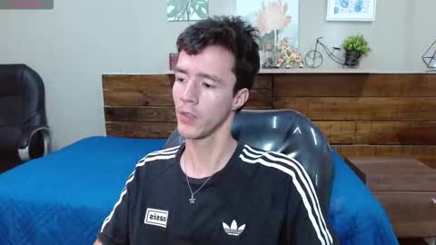 Snapshot of camievan chatting on 03-03-26, 02:12 camievan online show from 03-03-26, 02:12