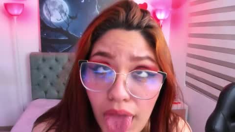 Camila Osorio online show from 02-19-25, 06:55