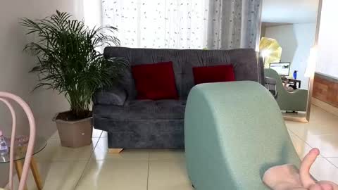 Camil online show from 01-24-25, 02:41