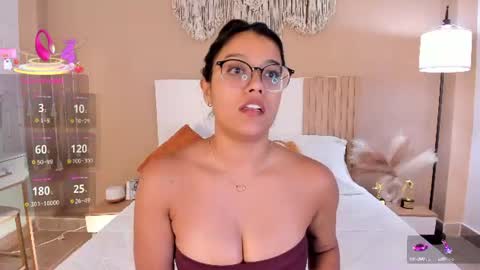 Snapshot of camila_bustamante_ chatting on 07-18-26, 04:11 camila_bustamante_ online show from 07-18-26, 04:11