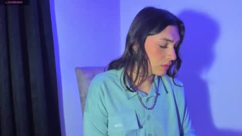 Snapshot of camila_coxx chatting on 03-09-25, 04:49 s online show from 03-09-25, 04:49