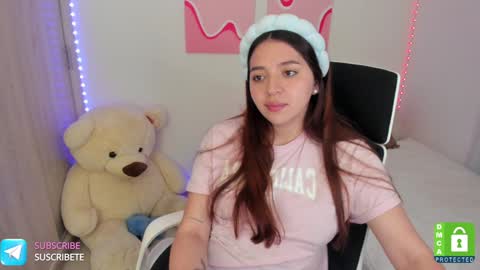 Snapshot of camila_ec2 chatting on 01-16-25, 12:45 C A M I online show from 01-16-25, 12:45