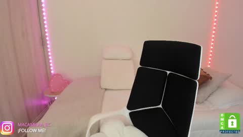 Snapshot of camila_ec2 chatting on 10-01-25, 02:39 C A M I online show from 10-01-25, 02:39