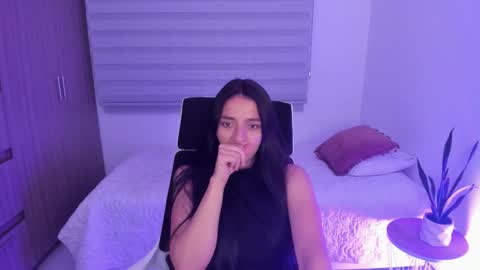 Snapshot of camila_ec2 chatting on 02-14-26, 04:53 C A M I online show from 02-14-26, 04:53