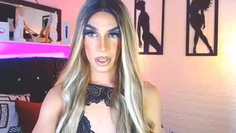 Snapshot of camila_hoottie chatting on 02-05-25, 06:56 Camila online show from 02-05-25, 06:56