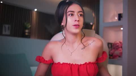 Snapshot of camila_martinez9 chatting on 10-08-25, 11:41 camila_martinez9 online show from 10-08-25, 11:41