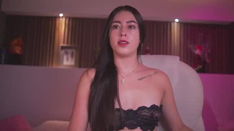 Snapshot of camila_martinez9 chatting on 01-12-26, 11:37 camila_martinez9 online show from 01-12-26, 11:37