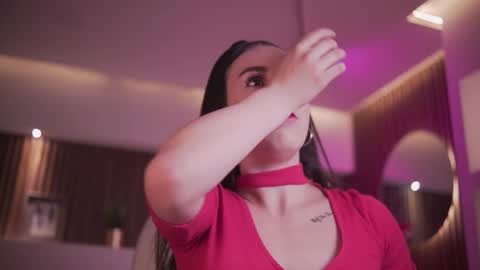 Snapshot of camila_martinez9 chatting on 01-13-26, 11:15 camila_martinez9 online show from 01-13-26, 11:15