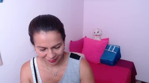 Camila Vargas online show from 04-09-26, 03:39