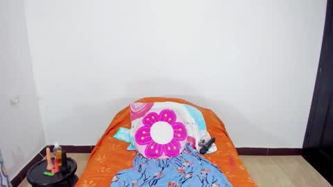 camilaa foxxx online show from 10-11-25, 01:42