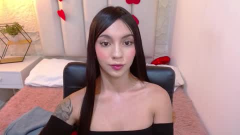 Snapshot of camilah_tk chatting on 02-19-26, 12:01 Cami online show from 02-19-26, 12:01
