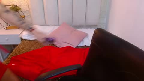Snapshot of camilah_tk chatting on 04-23-26, 12:29 Cami online show from 04-23-26, 12:29