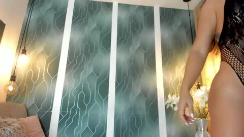 Snapshot of camilamanzurr chatting on 05-15-26, 10:06 camila manzur online show from 05-15-26, 10:06