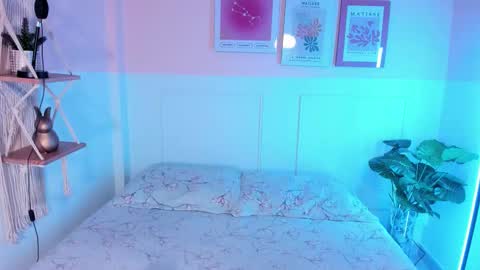 Camila  online show from 09-19-25, 11:55