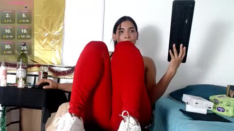 Snapshot of camilavagina24 chatting on 12-10-24, 05:22 Camila online show from 12-10-24, 05:22