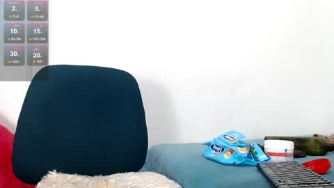 Snapshot of camilavagina24 chatting on 02-01-25, 05:16 Camila online show from 02-01-25, 05:16