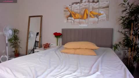 Camilla online show from 03-06-26, 01:13