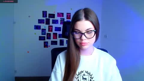 Camilla online show from 01-06-26, 01:04