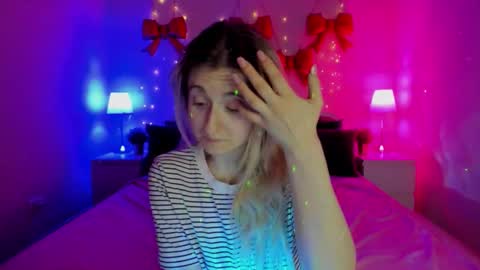 camilladreamer online show from 03-12-26, 07:53