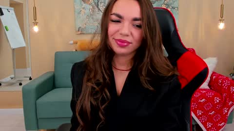 Snapshot of camillalarson chatting on 12-31-24, 03:01 Camilla online show from 12-31-24, 03:01