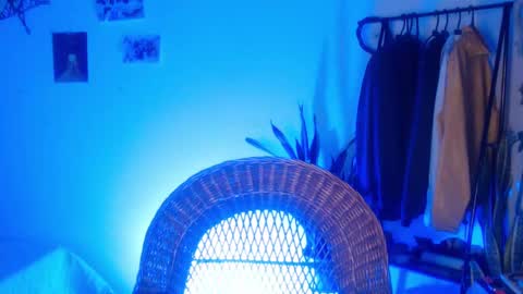 Snapshot of camille_delrey chatting on 01-31-25, 10:52 Camille online show from 01-31-25, 10:52