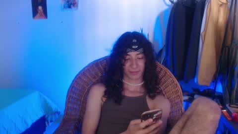 Snapshot of camille_delrey chatting on 01-31-25, 01:56 Camille online show from 01-31-25, 01:56